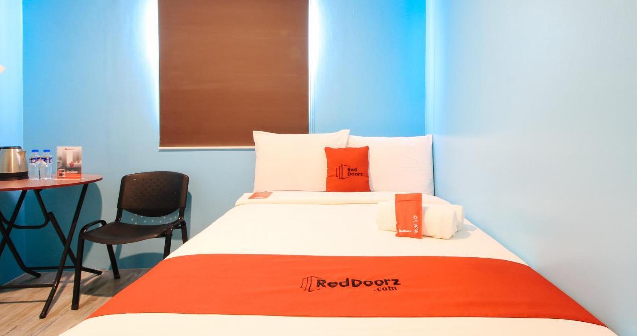 Reddoorz At Hotel Rosemarie Pasay Eksteriør bilde