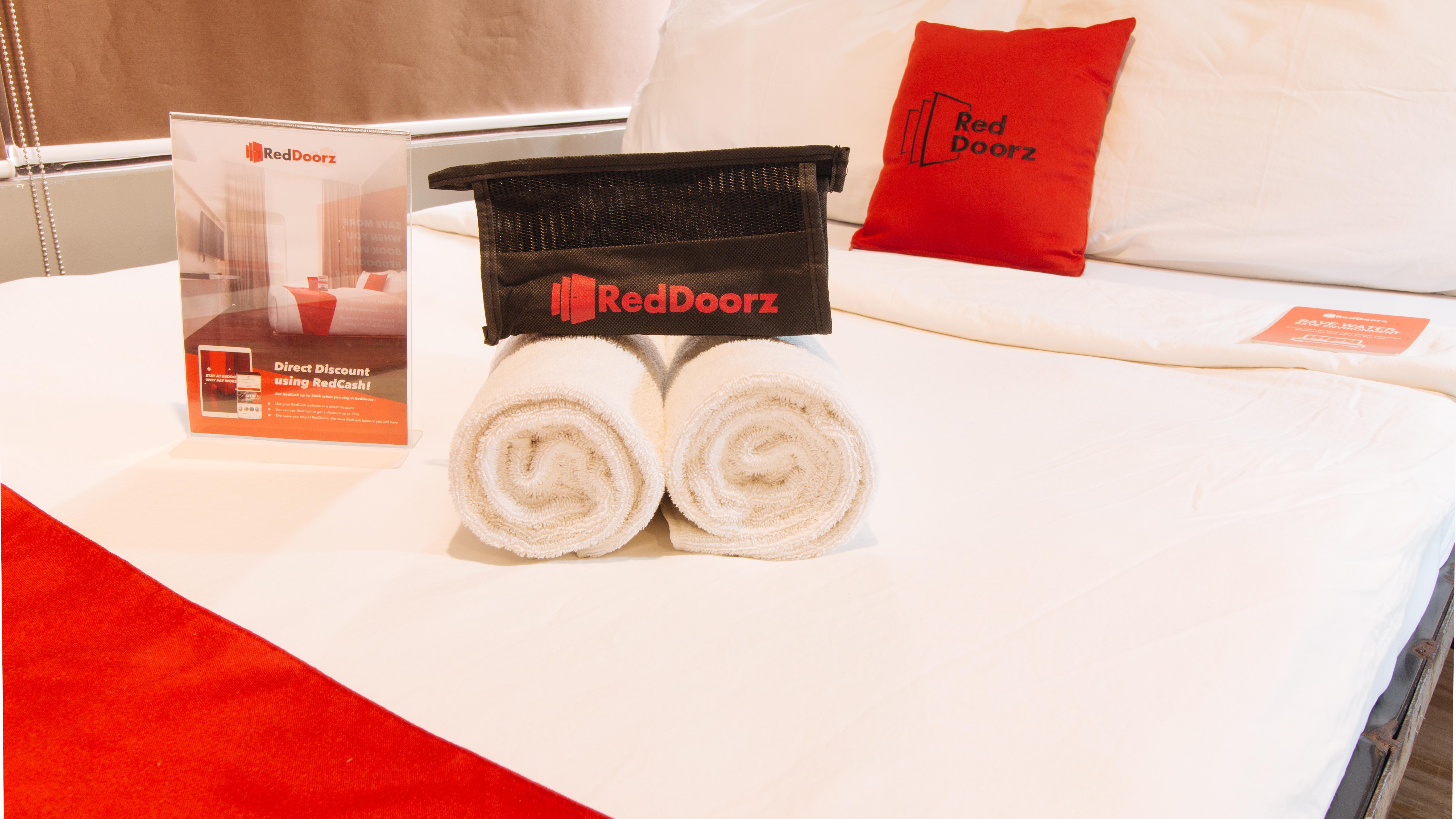 Reddoorz At Hotel Rosemarie Pasay Eksteriør bilde