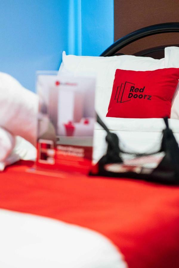 Reddoorz At Hotel Rosemarie Pasay Eksteriør bilde